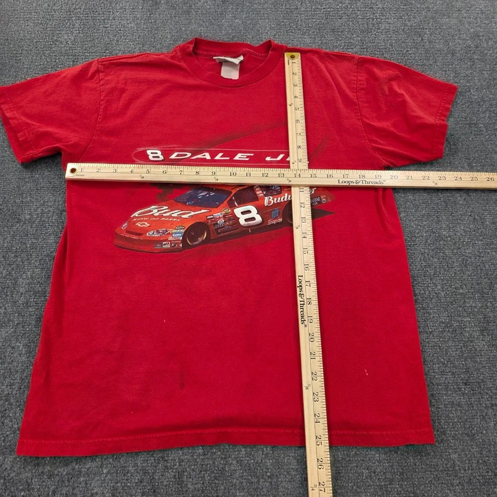 Vintage Dale Jr 8 Budweiser NASCAR Racing T Shirt Mens Medium Red 2005 Schedule‎